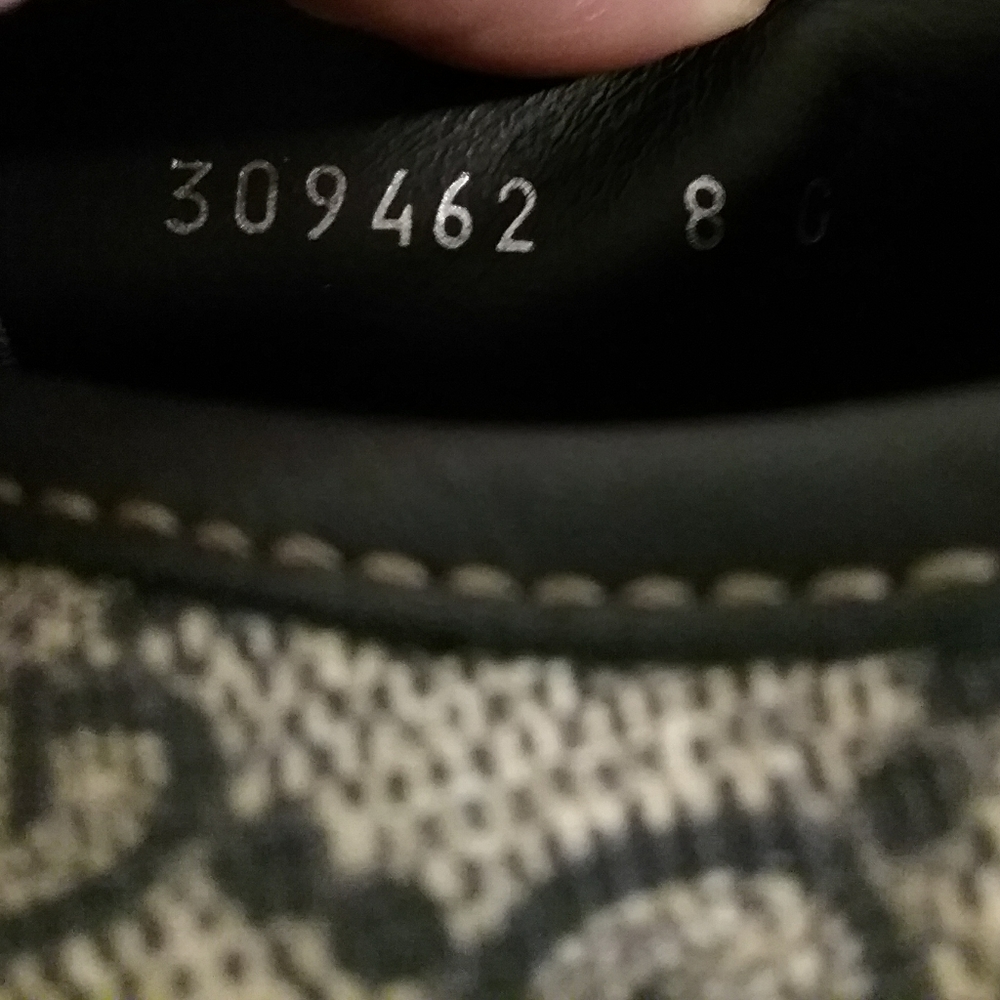 Authentic Men's Gucci GG Sneakers - Picture 5 of 5